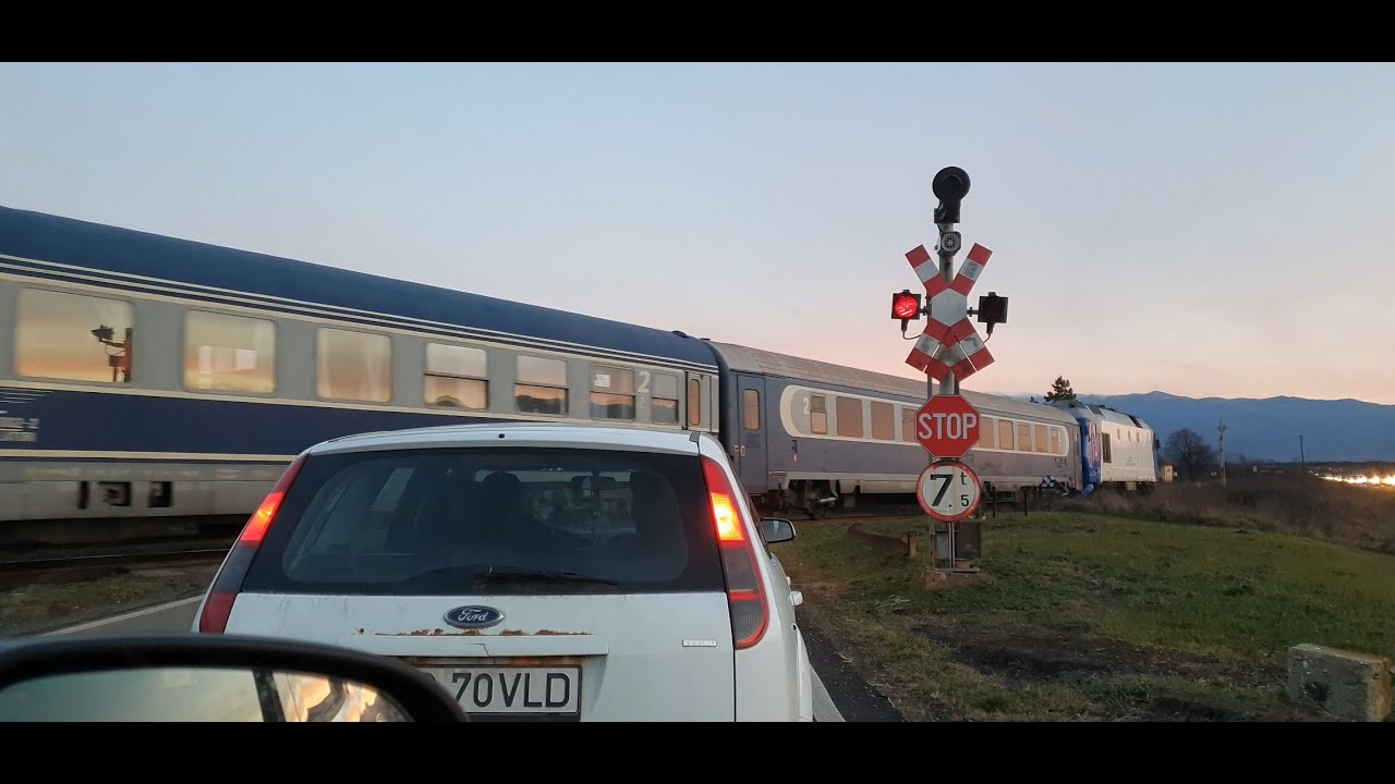 [4K] IR 1624 (Sibiu - București Nord) la bariera de la Veștem