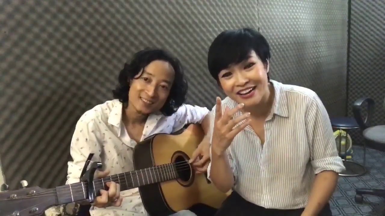 ĐỘ TA KHÔNG ĐỘ NÀNG - Livestream mộc mạc  Phương Thanh ft Lân ốc Guitar