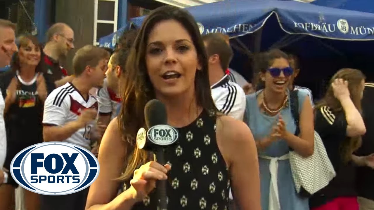 Katie Nolan's World Cup Bar Crawl: Close Encounter at Zum Schneider
