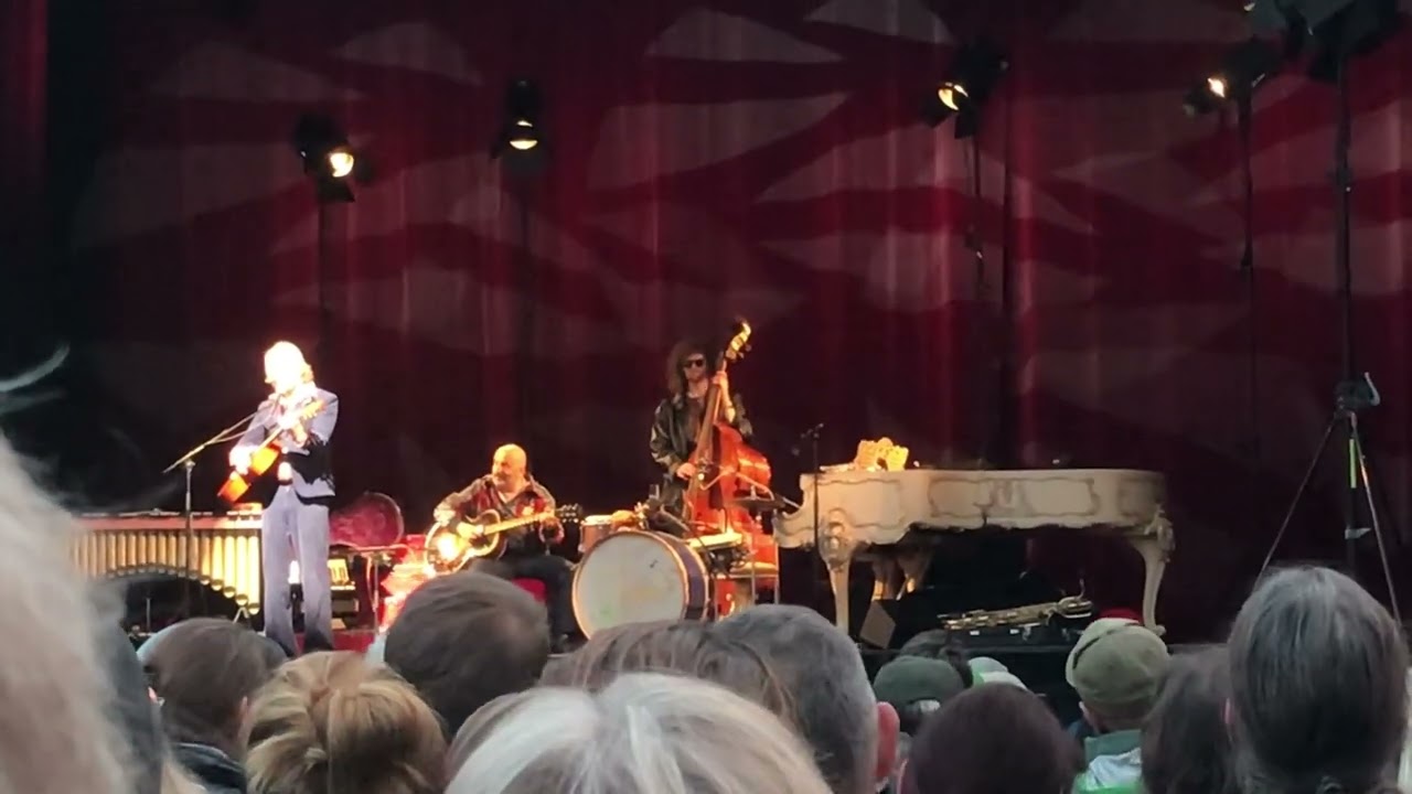 Helge Schneider live in Fürstenfeldbruck 2025 - Wenn ich dich nicht halten kann 