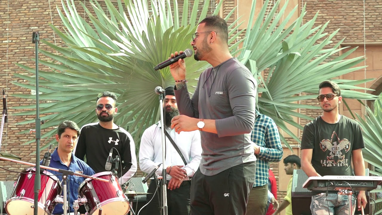 Garry Sandhu Stage