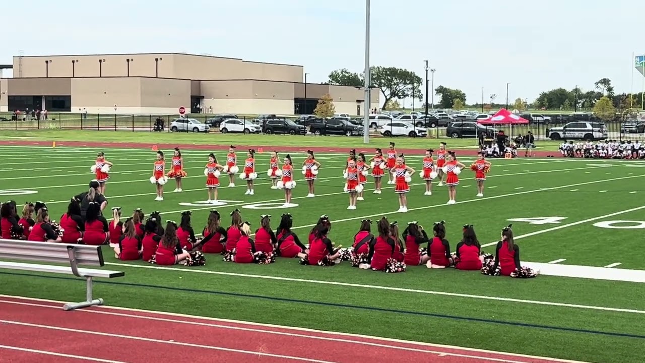 Kiki Cheer Captain