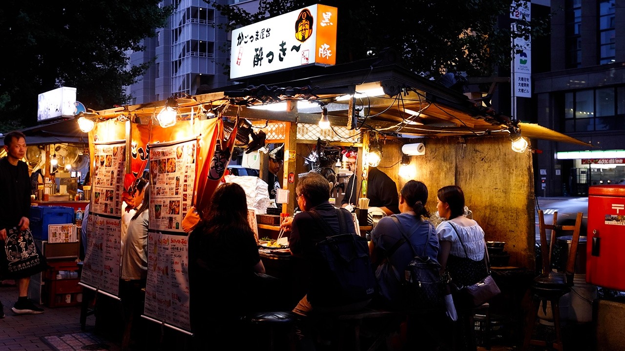 This Ramen Stall's 18-Hour Marinated Pork Cheek is So Good It Instantly Sells Out!🏮🥩