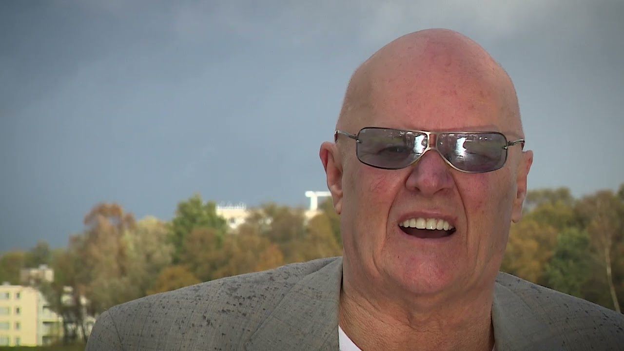 Frank Vrij   Doet er niet toe   Official videoclip