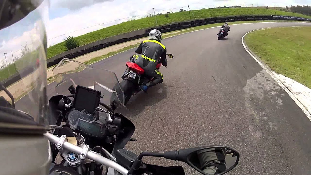 BMW R1200 GS LC vs Ducati 1199 Panigale on the track