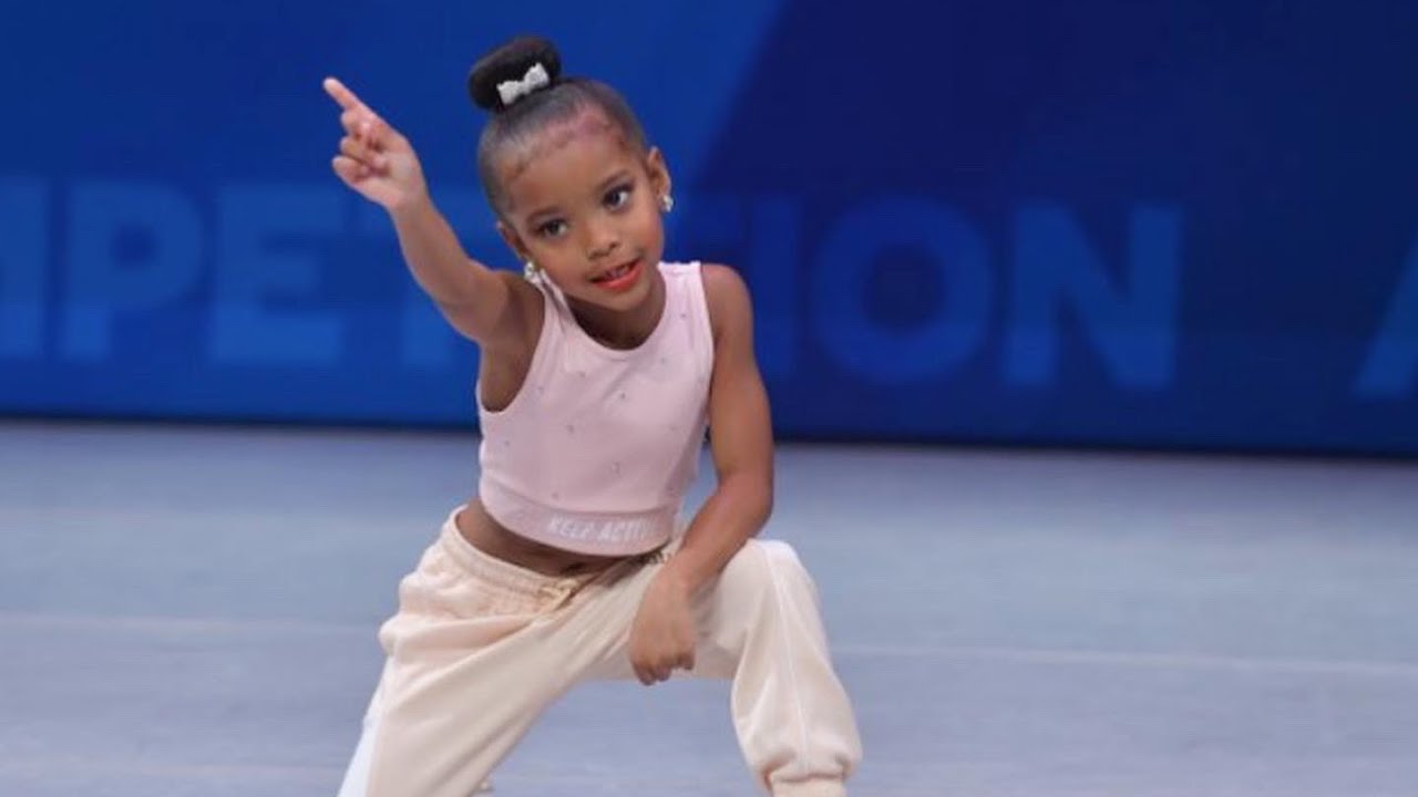 Grey Skye Evans - 7 year old Hip Hop Solo