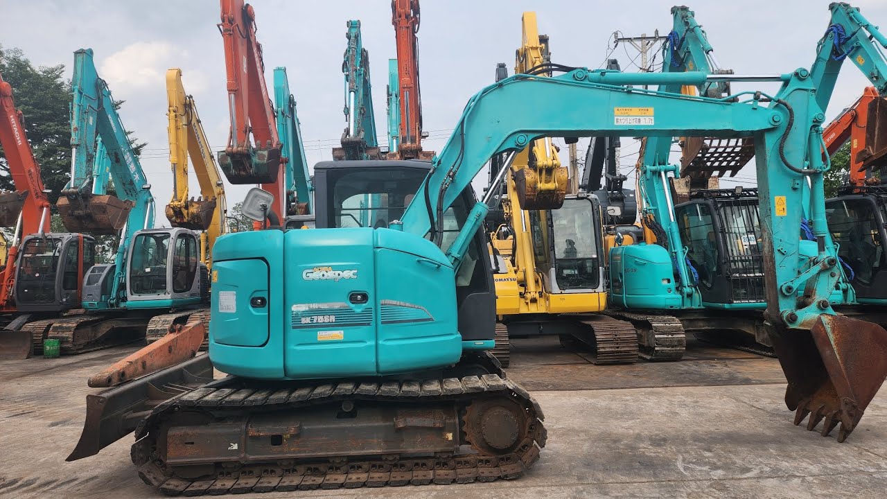 Chi Tiết Máy Xúc KOBELCO SK75SR-3 Nhập Nhật Sản Xuất 2014 | Hotline 0909916091