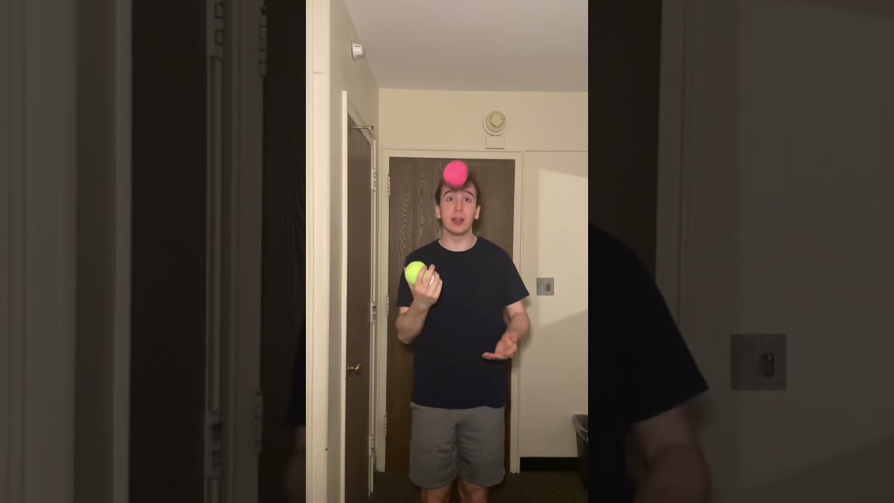 juggling 3 balls in one hand