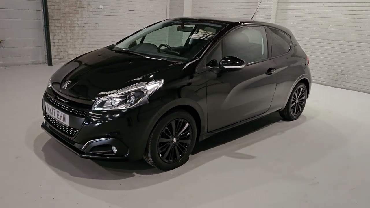 2017 Peugeot 208 1.2 Pure Tech Black Edition