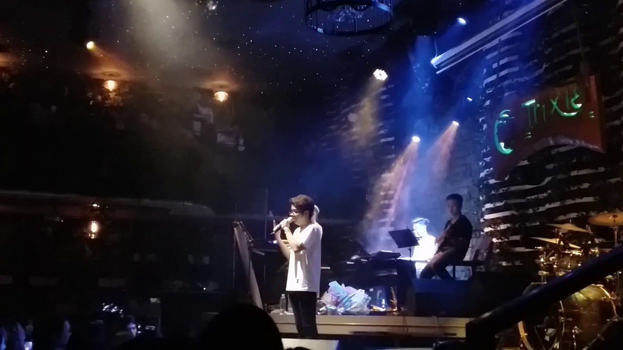 YÊU LÀ THA THU - BÙI ANH TUẤN | LIVE AT TRIXIE 03.11.2018