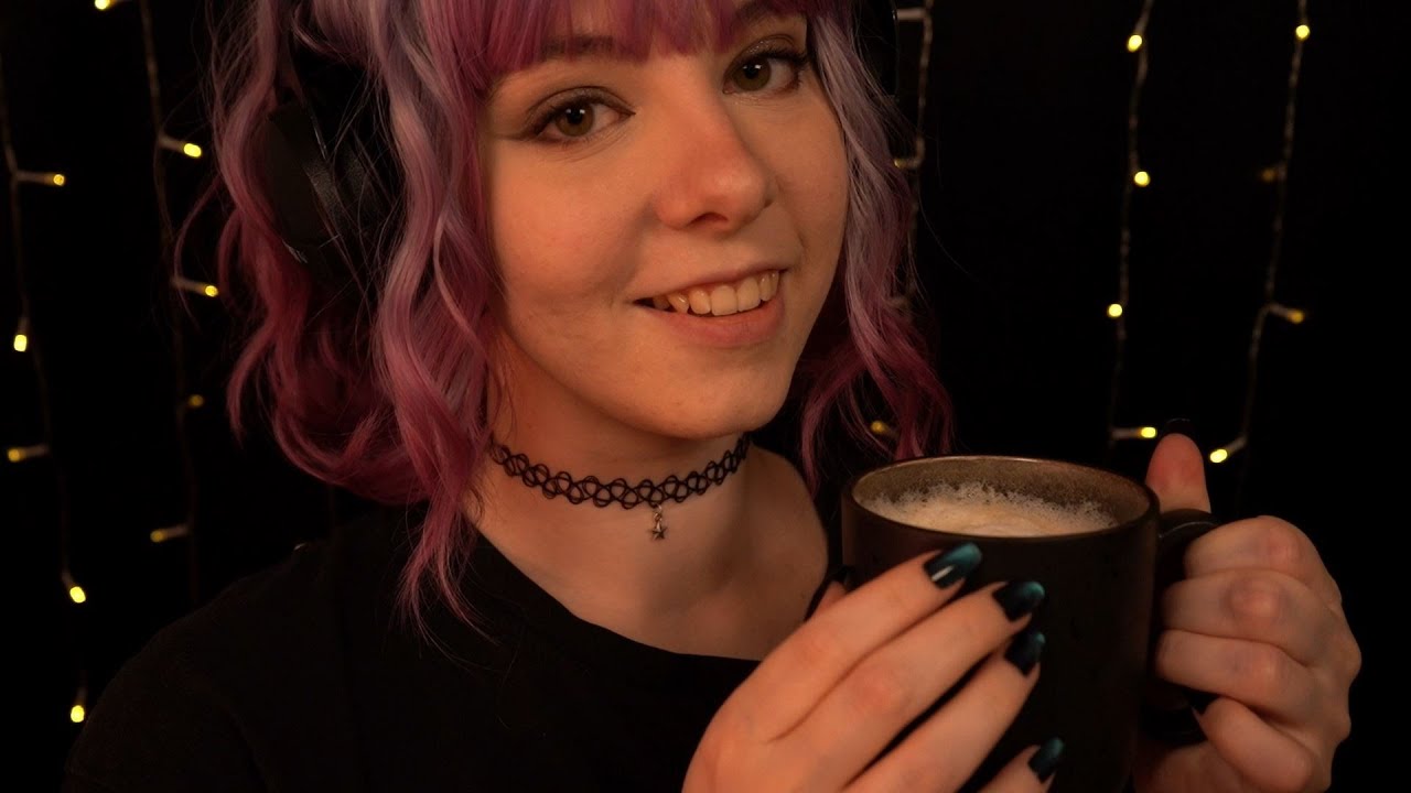 ASMR | have a Coffee with me - whispering & soft spoken, casual, friendly, tapping