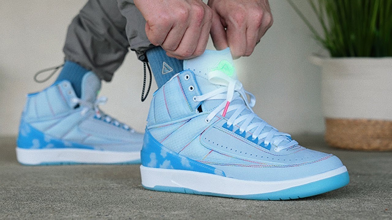 $300 LIGHT UP Shoes?! Air Jordan 2 J BALVIN Review & On Feet