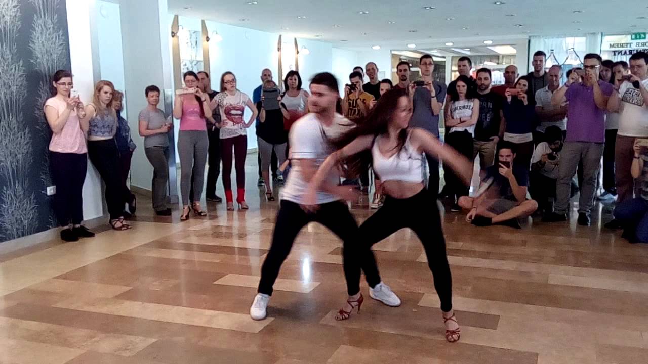 Luis & Andrea PAW Bachata Tricks