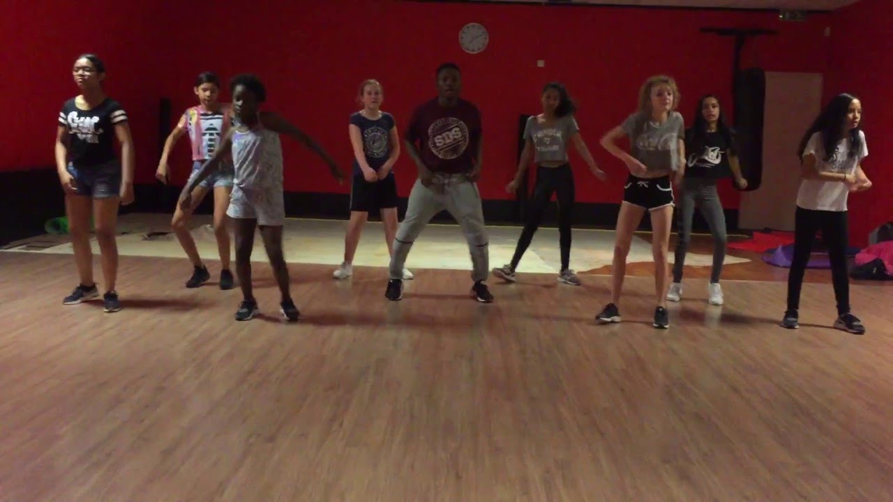 Yemi Alade - Koffi Anan || Choreo By Petit Afro || Tresor Dance Center
