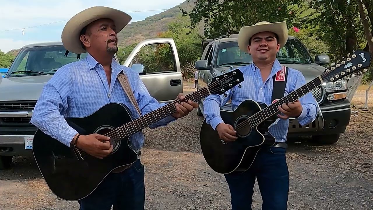 Pedro Olayo y sus Dos de Guerrero- Corrido a Angel Peralta (Video Oficial)