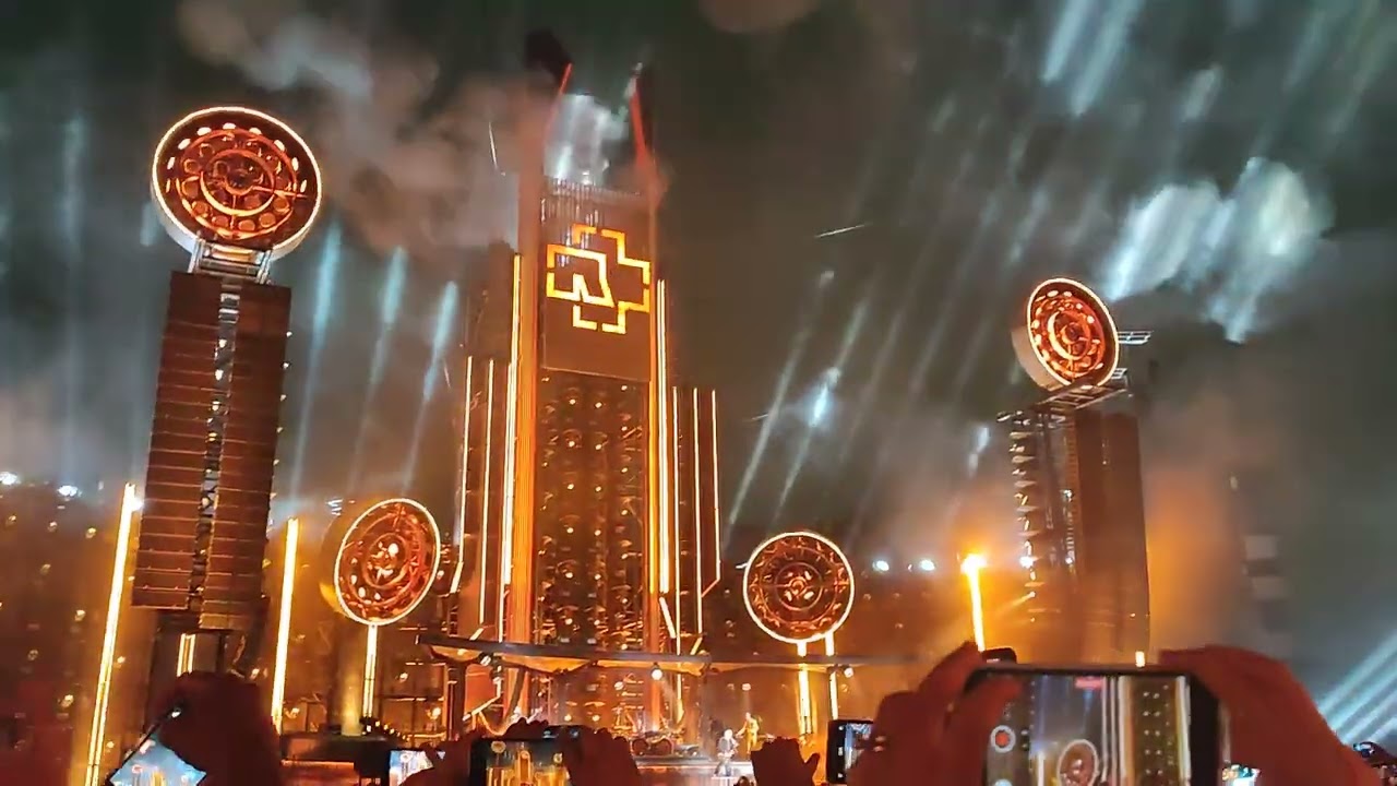 Rammstein - Sonne (Live in México 2022).