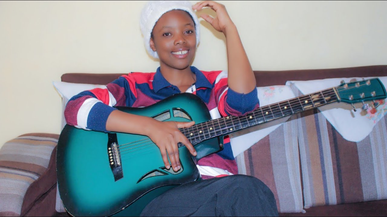 Twigane gucuranga indirimbo zo guhimbaza Imana kuri guitar/Ndumva umukiza ambwira/ Jesus Paid it all