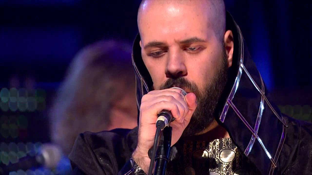 Sanja Ilić i Balkanika - Stand Up/ Tri boje zvuka