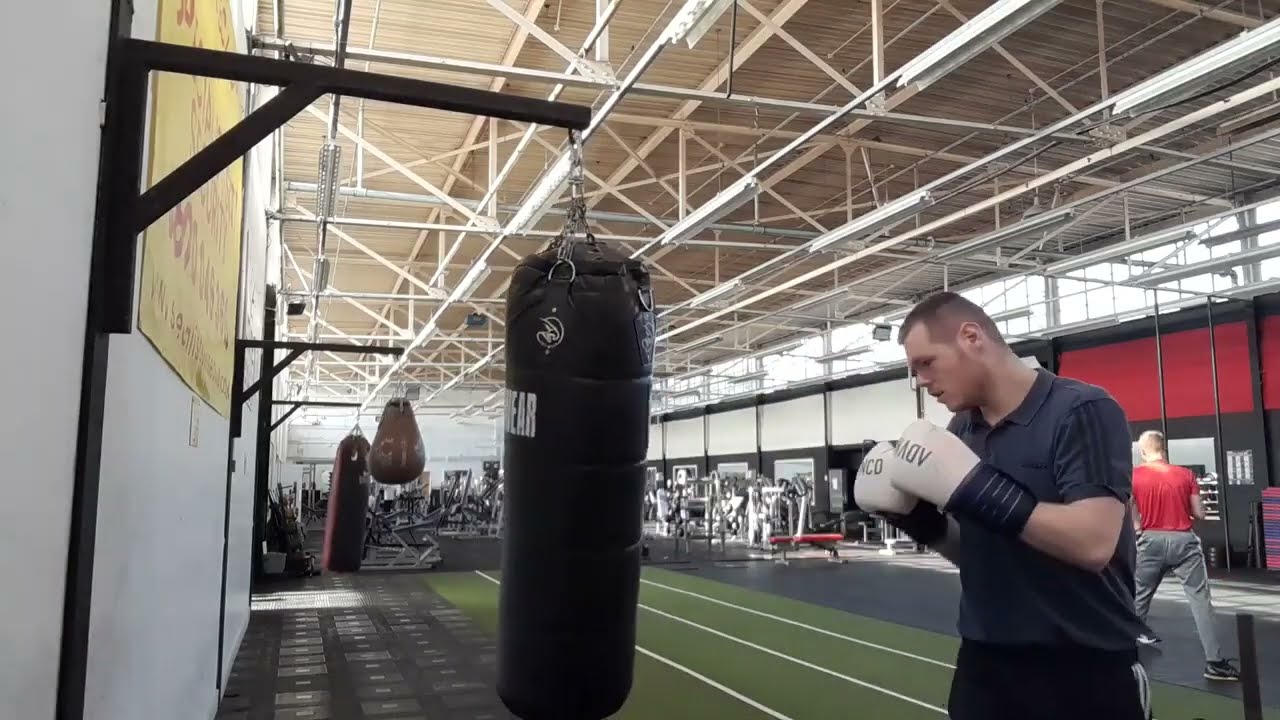 Bag Work with the Decathlon Outshock 500 Boxing Gloves by RateMyGear