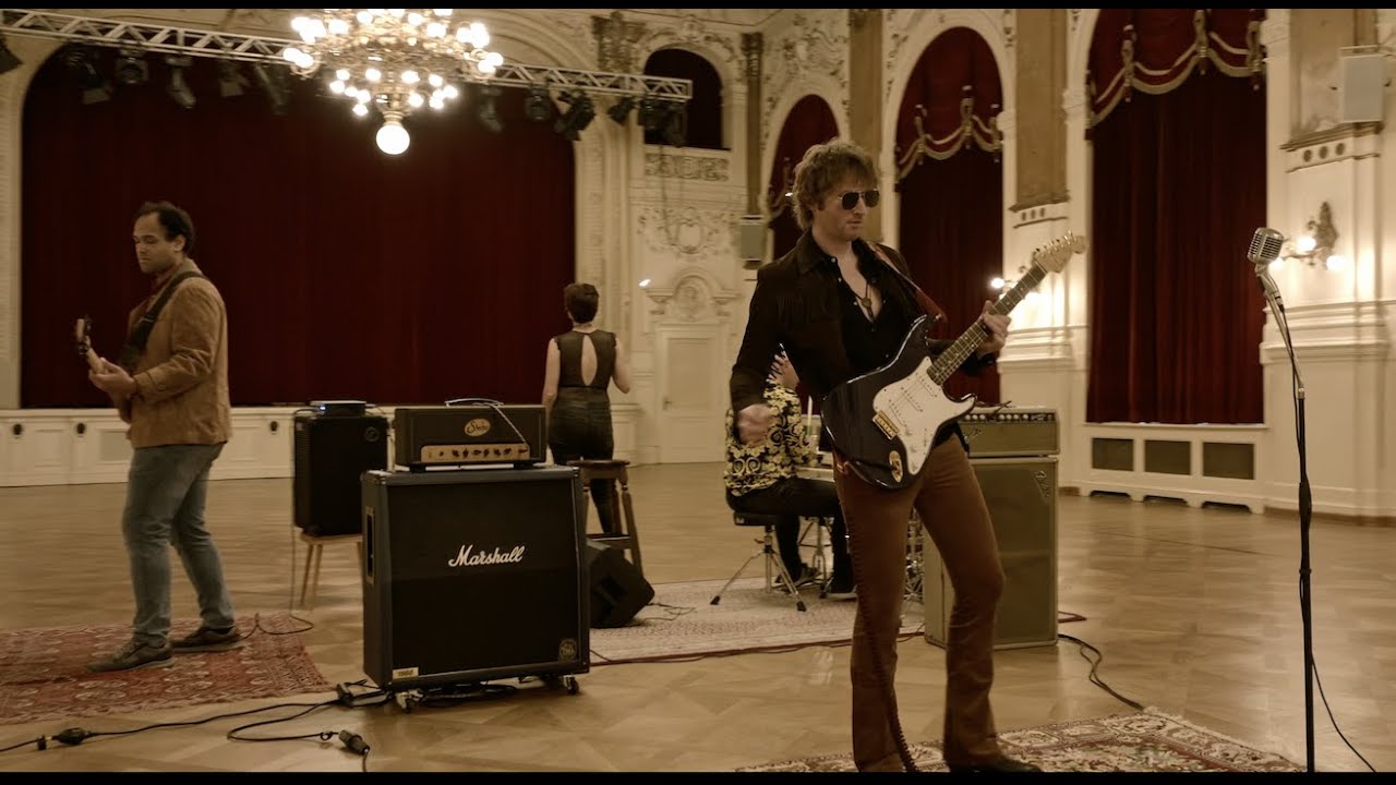 The Raw-Cats feat. Millibird - A Storm's Comin' (Official Music Video)