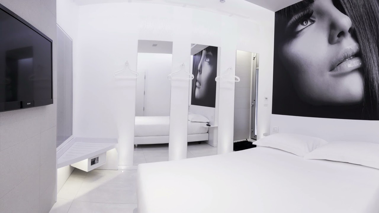 White Room, Pineta Hotel (Jesi, Ancona)