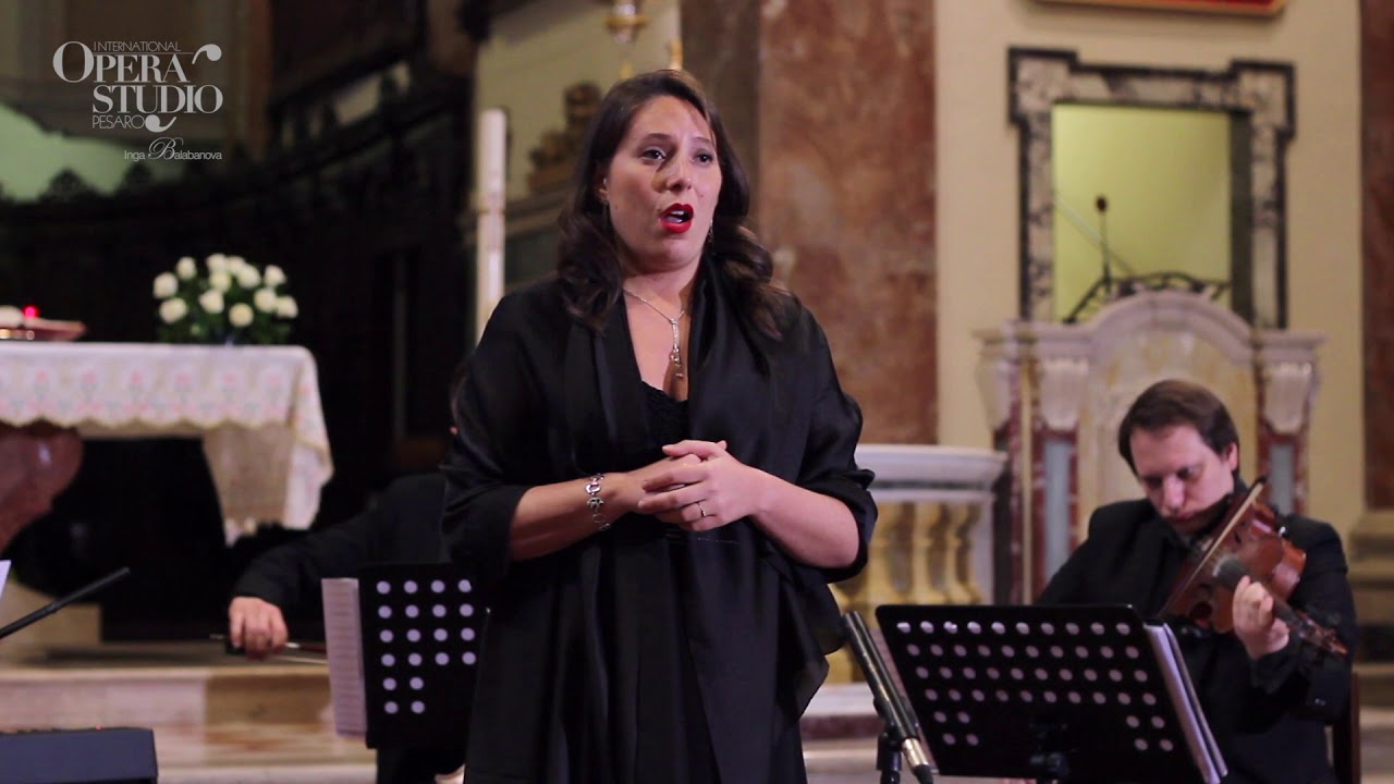 A. Piazzolla - Ave Maria / Javiera Saavedra soprano / 25.05.2019