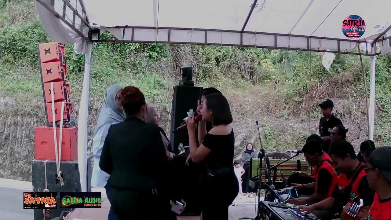 CINTA PERTAMA - SITI NURKHALIFAH - NEW SATRIA MUSIC
