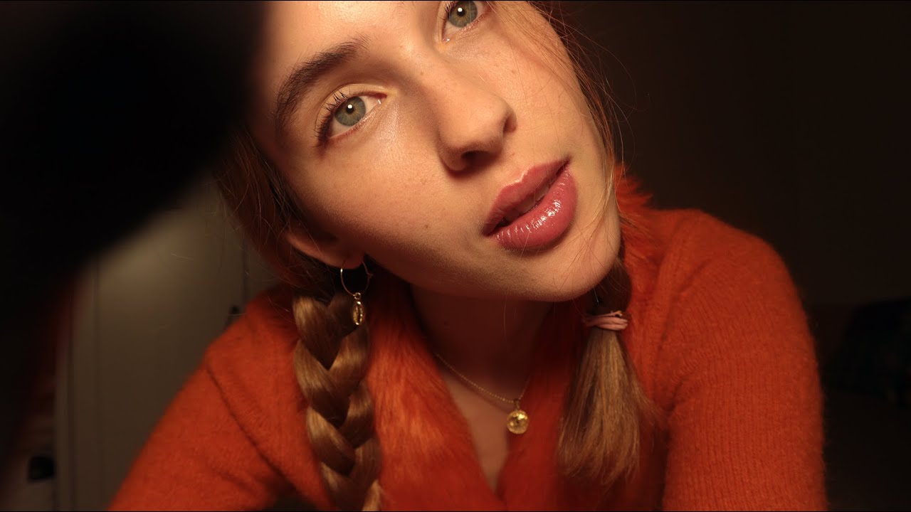 ASMR POV 👁️👄👁️ TU MEJOR AMIGA TE MAQUILLA  (Up Close)