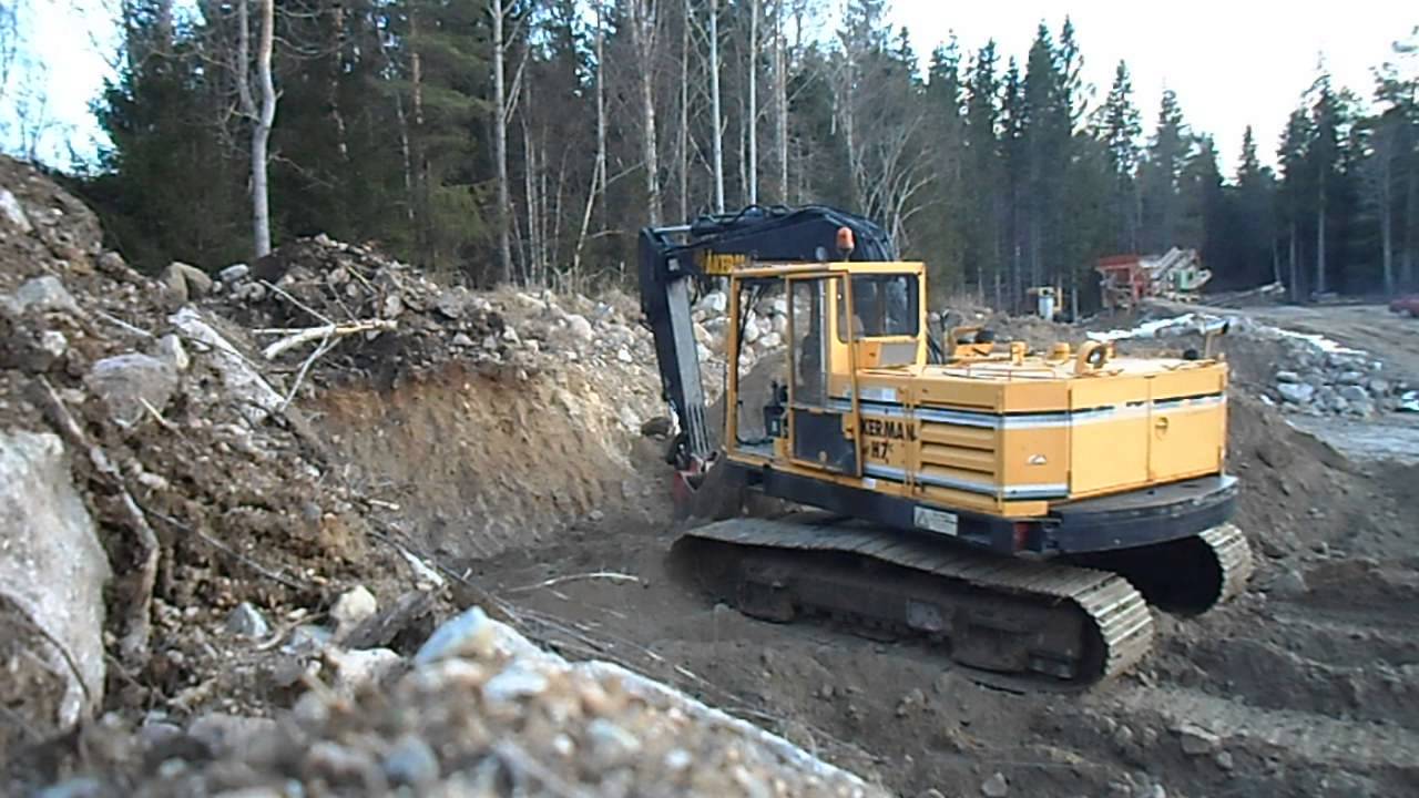 Åkerman H7C öser massor