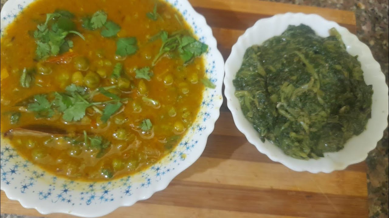 hari saag or mater ki daal
