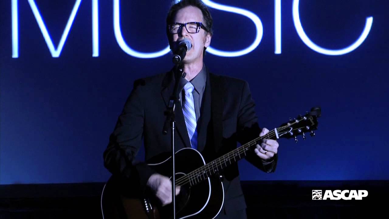 Dan Wilson performs 