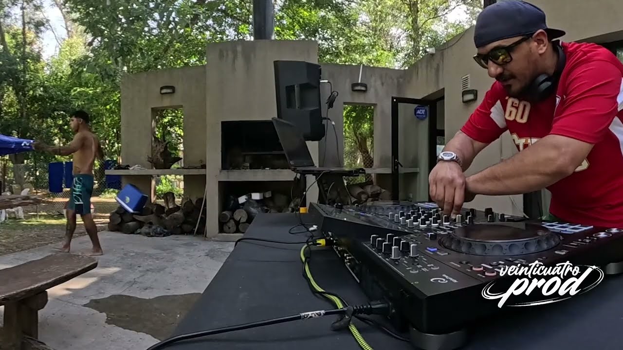 24 Special Session #01 Max | Veinticuatro®