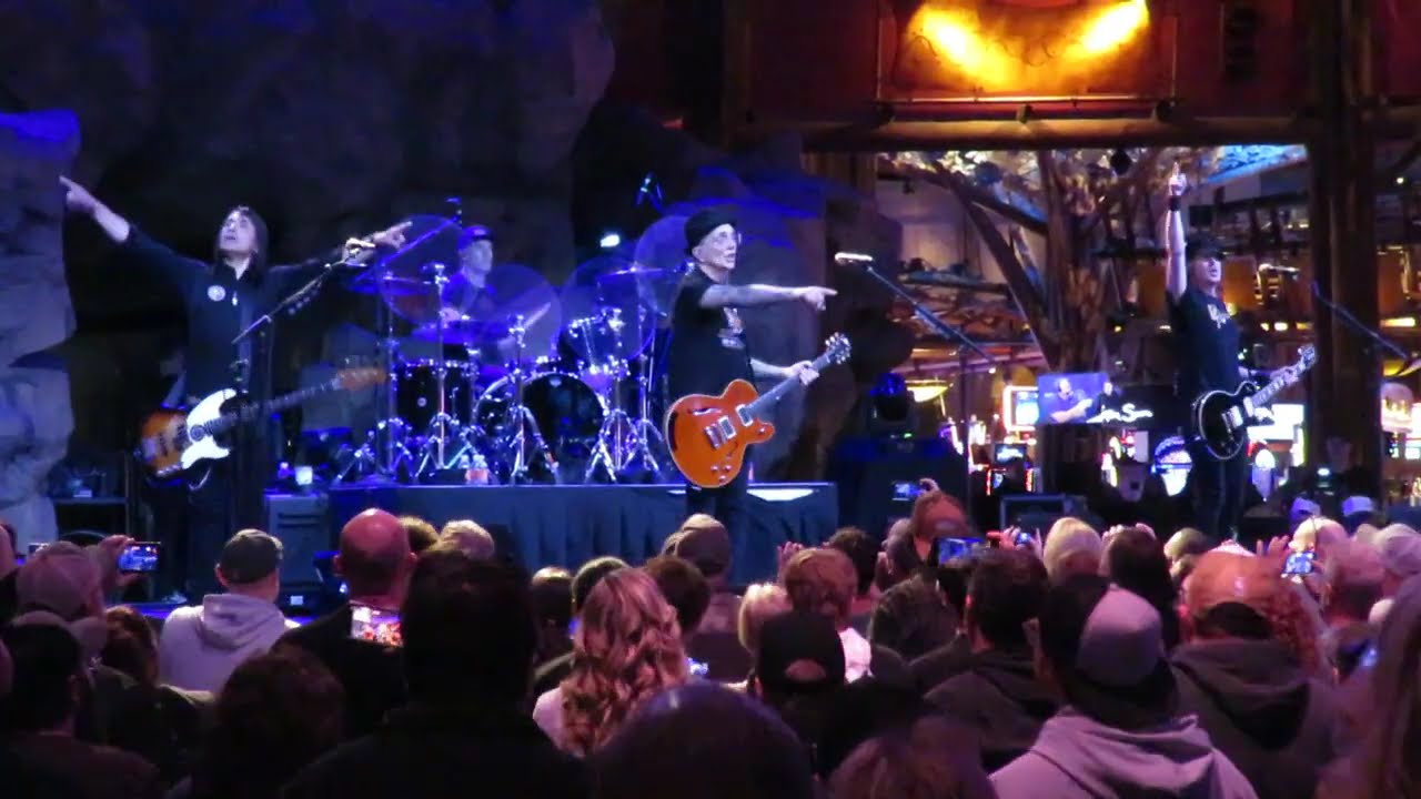 Everclear - Father Of Mine - 3/13/26 - Mohegan Sun - Wolf Den - Uncasville, CT