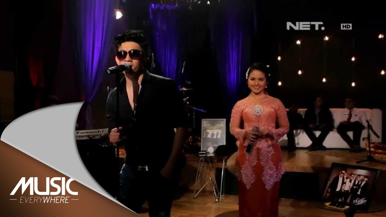 Seventeen ft. Ervina & Alvin W - Sumpah Mencintaimu (Live at Music Everywhere) *