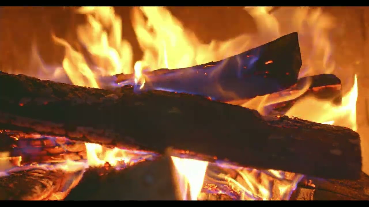 Calm Fireplace Atmosphere 🔥 Relaxing Fire Sounds for Sleep (4K)