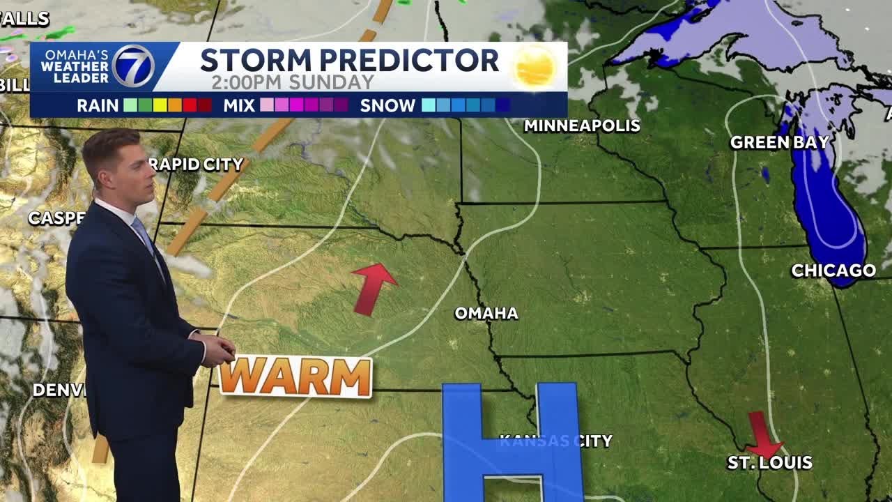 The warm stretch continues for Omaha, rain / snow possible Thursday