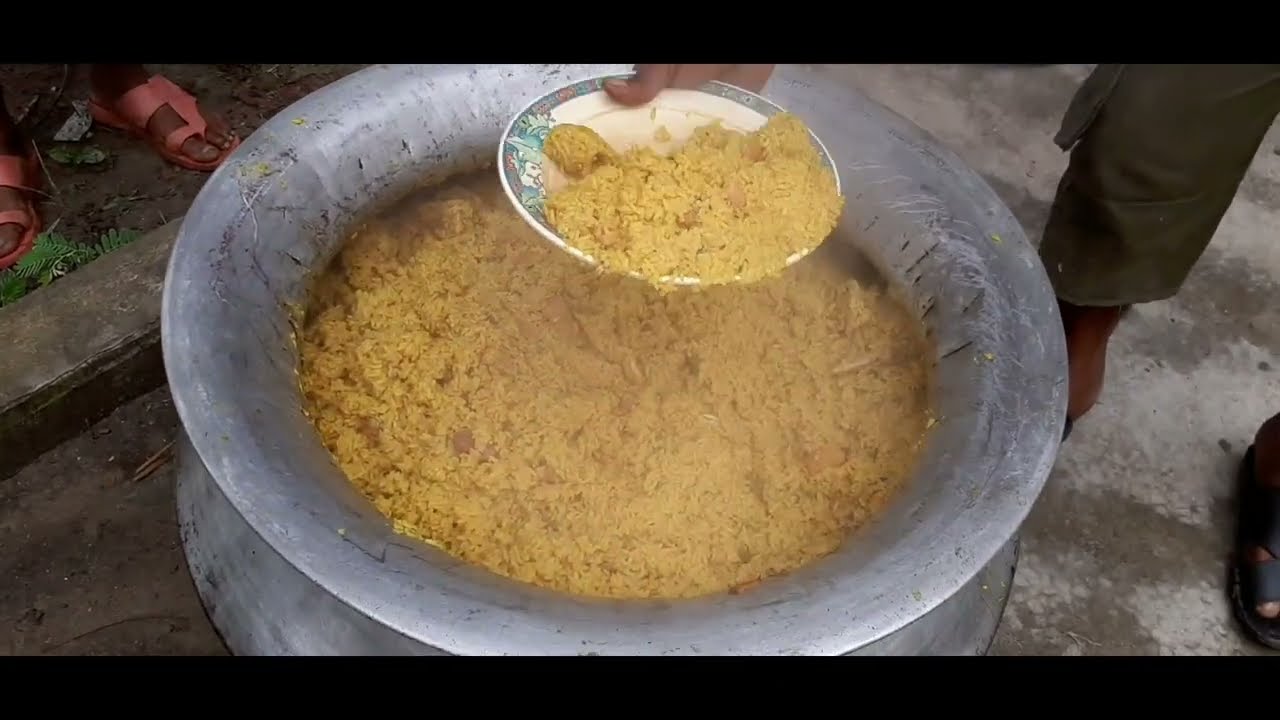 ইফতারিতে বিখ্যাত কাইয়ুম বাবুর্চির হাতের স্পেশাল মুরগির মাংসের ভুনা খিচুড়ি |chicken Khichdi recipe