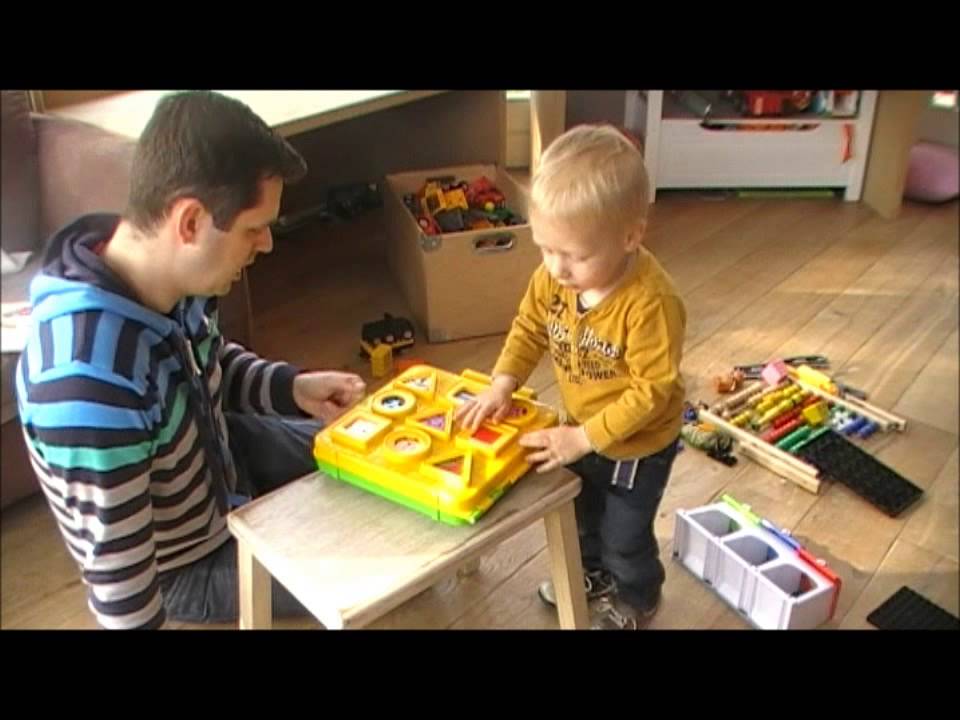 Kind 2 jaar fijne motoriek