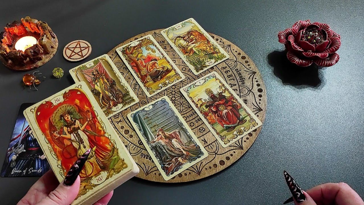 4 Королевы Таро. Какой мужчина на пороге??? Таро расклад онлайн сегодня.