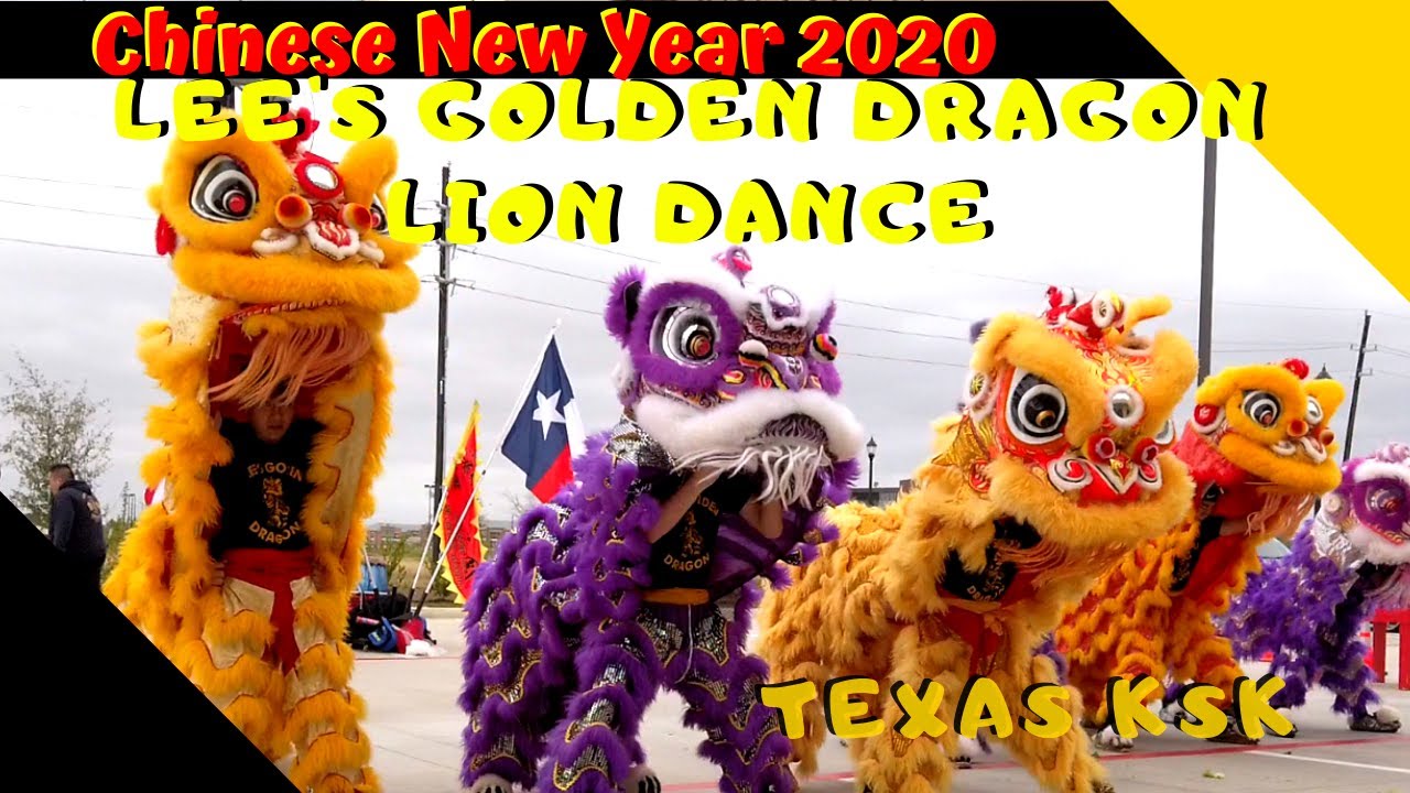 Lion Dance playing with the crowd - Lee's Golden Dragon - Chinese New Year  2.9.2020