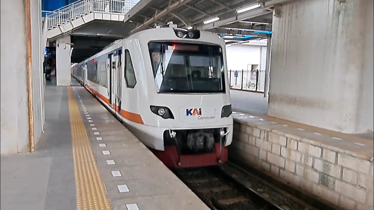 KRL BANDARA RASA KRL EXPRESS | TRIP BY TRAIN - KRL BANDARA SOETTA
