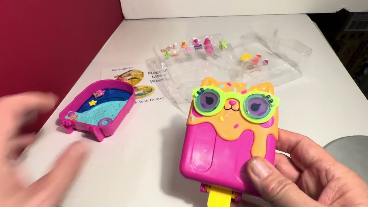 BREAKING NEWS! Unboxing the NEW 2025 Polly Pocket Kitty Popsicle Resort!! Hot Off The Presses!