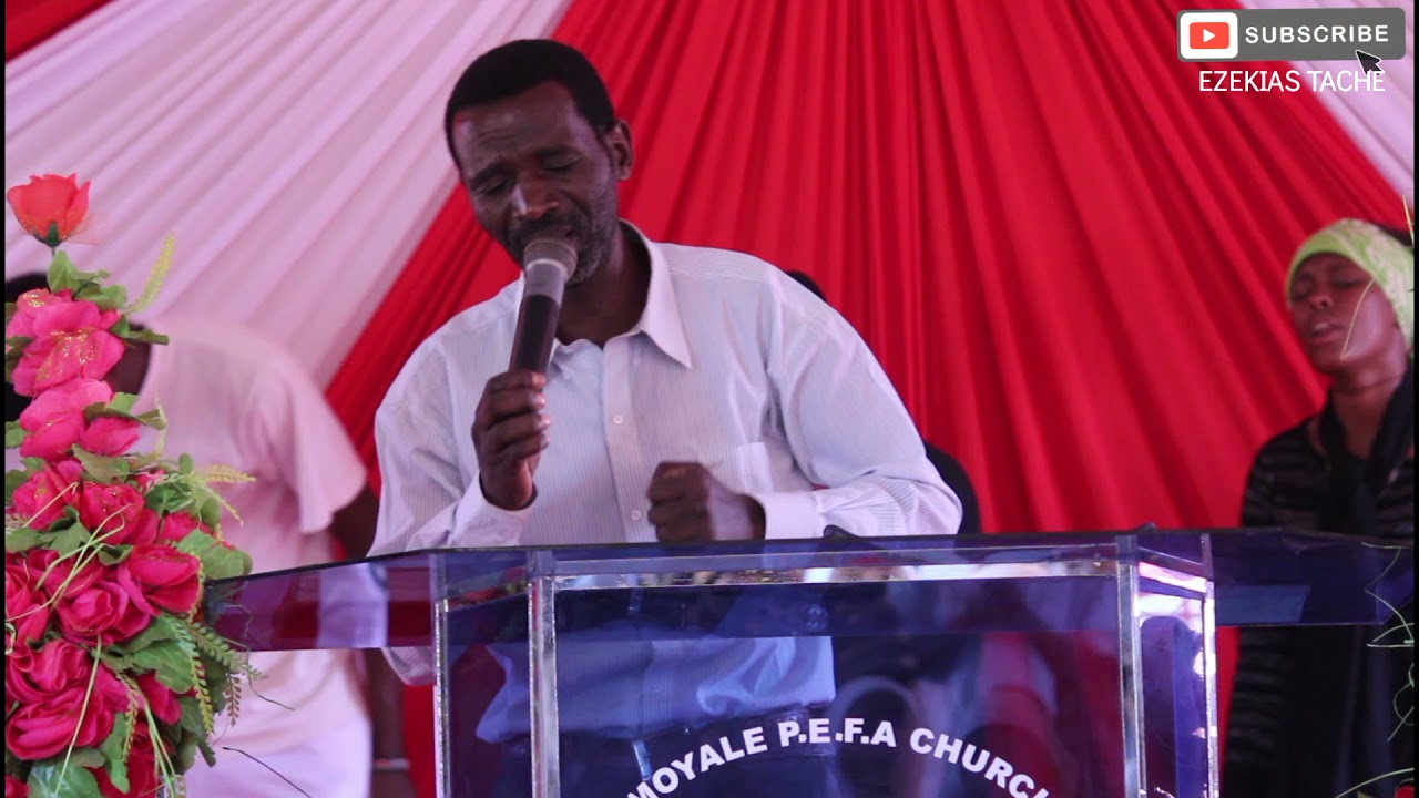 EZEKIAS TACHE (FAR) LIVE PERFORMANCE WORSHIP AT PEFA CHURCH MOYALE KENYA