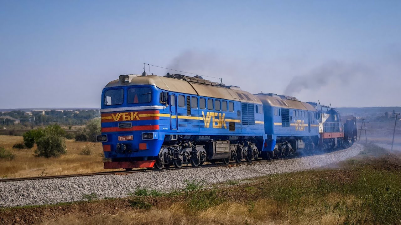 Хозяйственный поезд на подъём. Тепловозы 2М62-1005 / ЧМЭ3-6200 УЛБК. Бессарабка