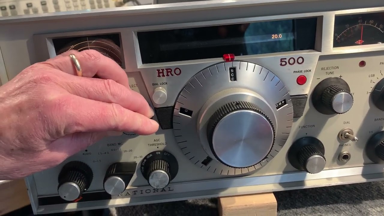 National HRO-500 Receiver Demo After Refurbishing
