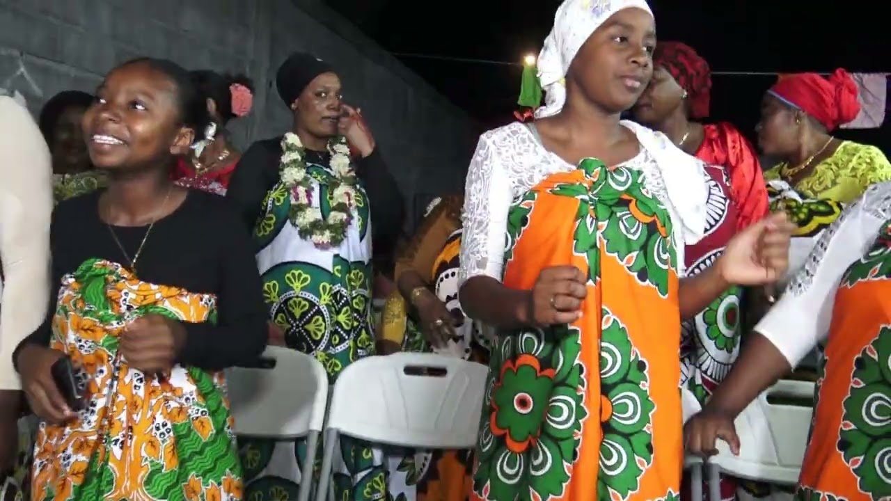 Tari  Mr Ibrahim  et Mme  Nafissa  Labattoir