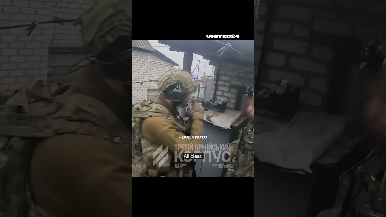 Ukrainian Soldiers Conduct Clearing Operation #warinukraine