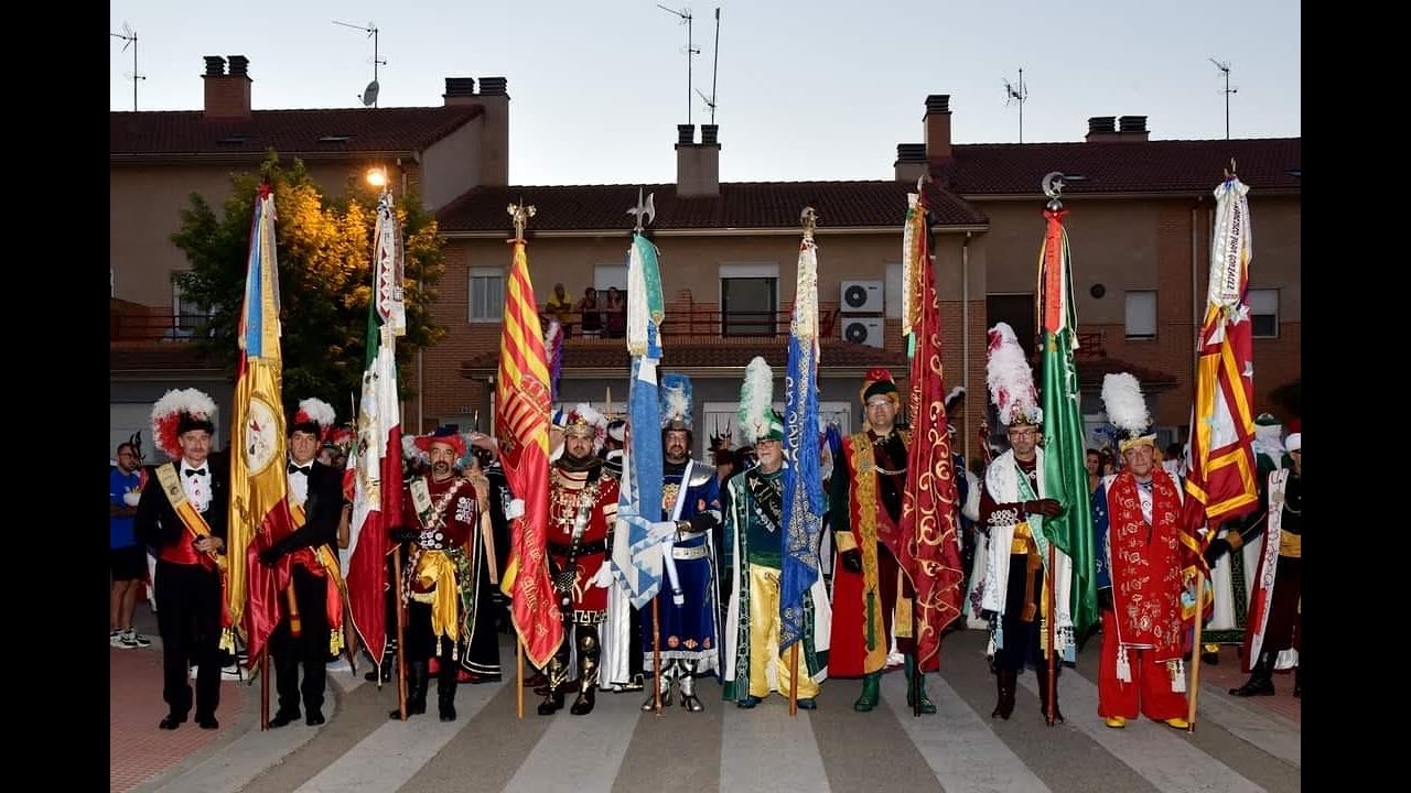 DESFILE COMPARSAS DE MOROS Y CRISTIANOS DE SAX (ALICANTE) | Fiestas de la Virgen del Castillo 2022
