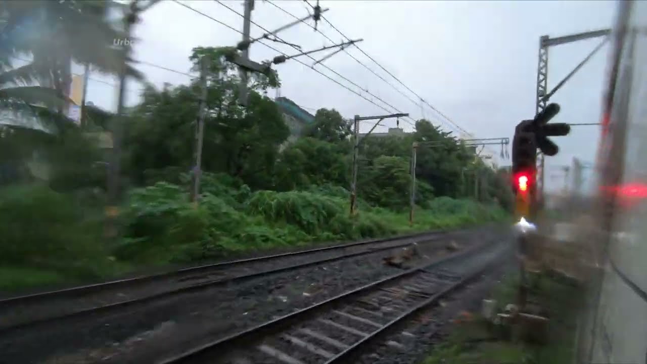 Vikhroli to Thane Fast Train Journey #MumbaiTrain #MumbaiLocal #मुलुंड #डोंबिवली #विखरोली
