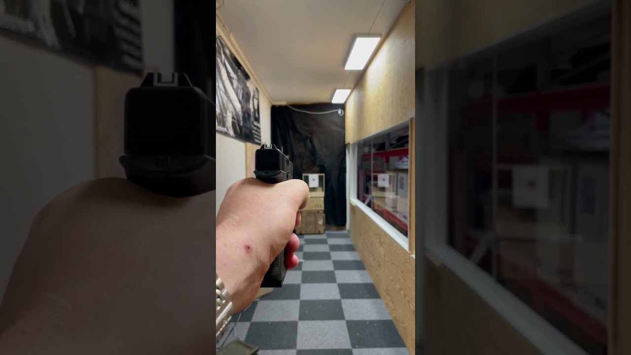 REALISTIC Glock 17 Gen5 MOS 4.5mm Air Pistol Test &ndash; Insane Accuracy! #airgunshooter #umarexairguns